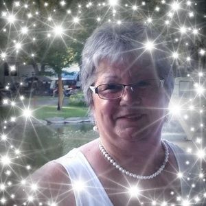 Meet your Posher, Suzanne